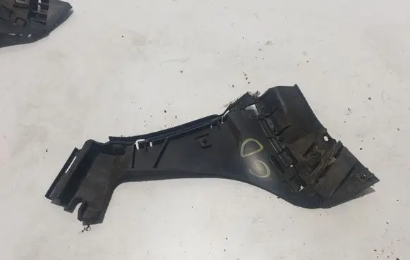 Volvo C30 Rear bumper mounting bracket 30655938
