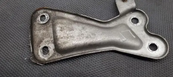 Audi A6 Allroad C5 Radiator mount bracket 4b0803939a
