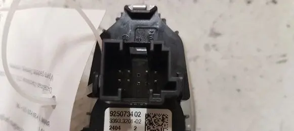 BMW 1 F20 F21 Engine start stop button switch 925073402 3393320102