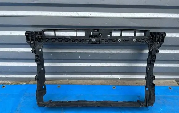 Skoda Superb B8 (3V) Radiator support slam panel 3V0805588H
