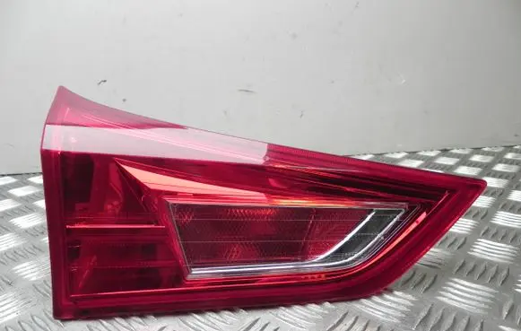 Toyota Auris E180 Rear/tail lights Koito02268 A1998