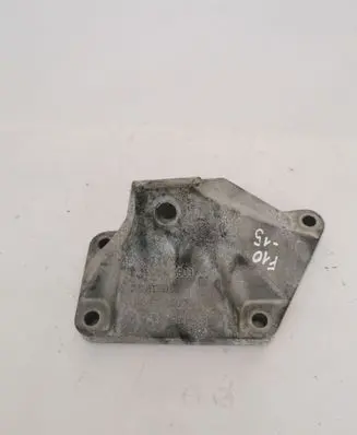BMW 5 F10 F11 Engine mounting bracket 6775903