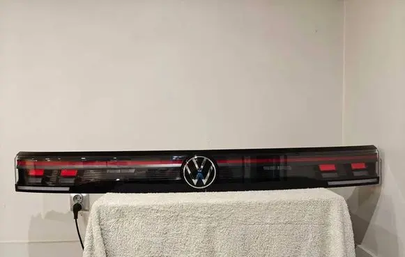 Volkswagen Tiguan Rear/tail lights 571945307A 82480101