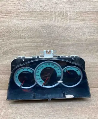 Toyota Corolla Verso AR10 Speedometer (instrument cluster) 838000F020L MB2574203649 KMH