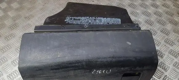 Volkswagen PASSAT B3 Glove box 357857101d 357857103d