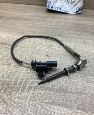 Fiat 500X Exhaust gas temperature sensor 46337031