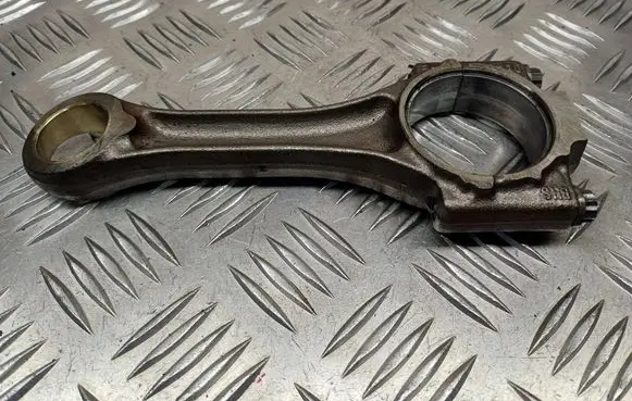 Volkswagen Golf IV Connecting rod/conrod 045C