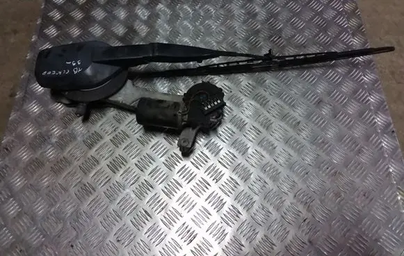 Mercedes-Benz CLK A208 C208 Front wiper linkage and motor 3391098329