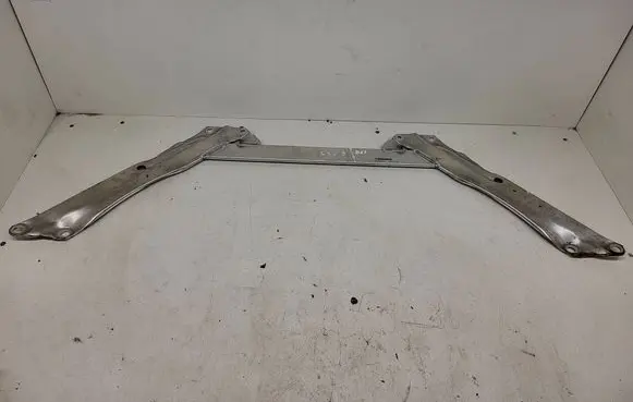 BMW 5 G30 G31 G38 Radiator support slam panel bracket 3C740852206 21812181