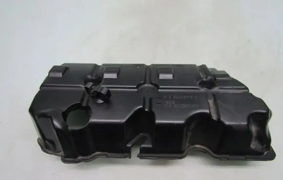 Renault Scenic III - Grand scenic III Rocker cam cover 8758387584