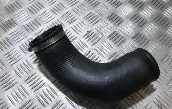 Volvo S40, V40 Air intake hose/pipe