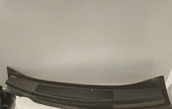 Opel Zafira B Wiper trim 13142034 1154682