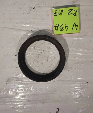 Citroen Xsara Picasso In tank fuel pump screw locking ring/nut 8416466