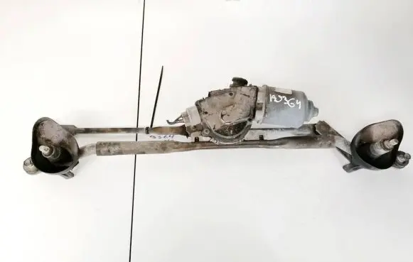 Dodge Caliber Front wiper linkage and motor