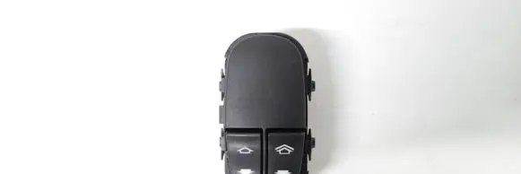 Ford Focus Electric window control switch 03162302 PA66GF30 498201