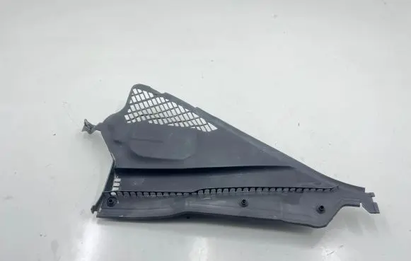 BMW 4 F36 Gran coupe Wiper trim 7265119 53922010