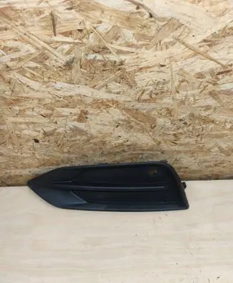 Volvo S90, V90 Front bumper splitter molding 31425442
