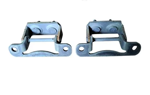 Subaru Forester SG Tailgate/trunk/boot hinge