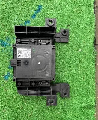 Land Rover Range Rover L460 Type LK Distronic sensor radar 96390-CZ500