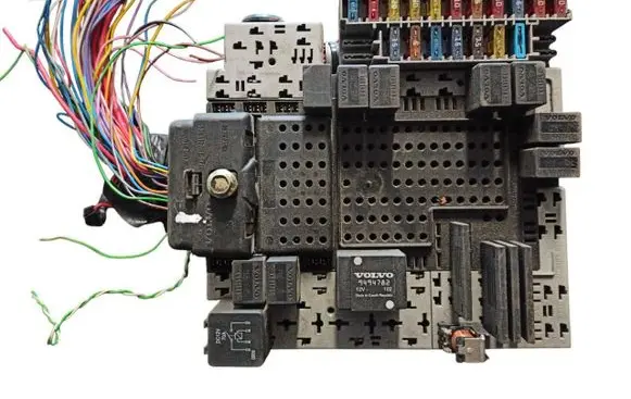 Volvo V70 Fuse box set 0262010 9401802 158441485