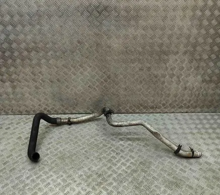Porsche 911 996 Engine coolant pipe/hose 99610680901