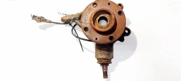 Citroen C4 Grand Picasso Front wheel hub