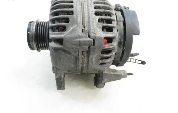 Audi A4 S4 B5 8D Generator/alternator 028903029B