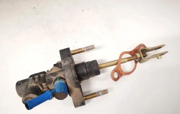 Toyota Corolla Verso AR10 Clutch master cylinder