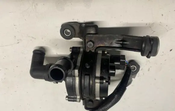 KIA Niro Water pump 25100-03HZ1