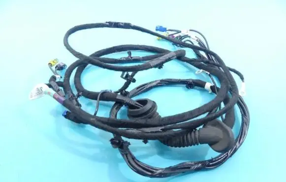 Tesla Model S Tailgate/trunk wiring harness 1004429-90-P IMPRK1148748