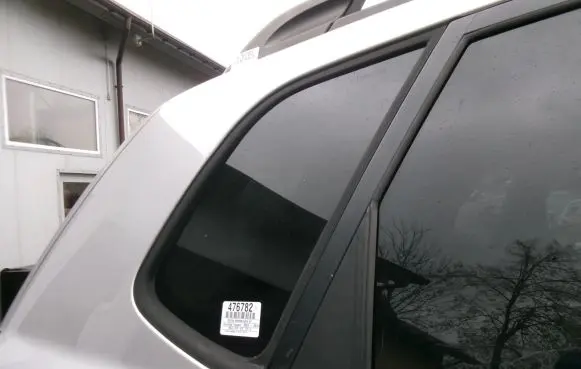 Hyundai Tucson JM Rear side window