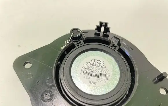 Audi A4 S4 B8 8K Panel speaker 8T0035399A