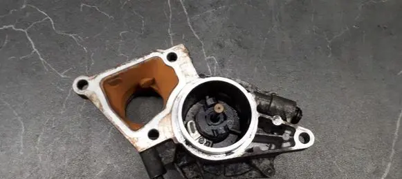 Ford Transit Vacuum pump 72245410c