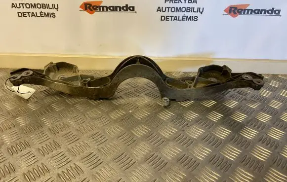 BMW X3 E83 Engine mounting bracket 340462104
