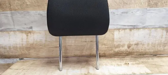 Toyota Corolla Verso E121 Front seat headrest 