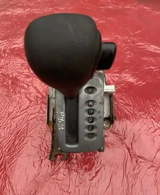 Mitsubishi Pajero Pinin Gear lever shifter trim leather/knob