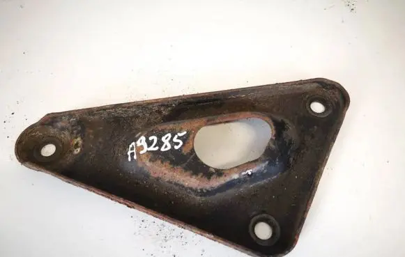 Opel Astra G Engine mounting bracket