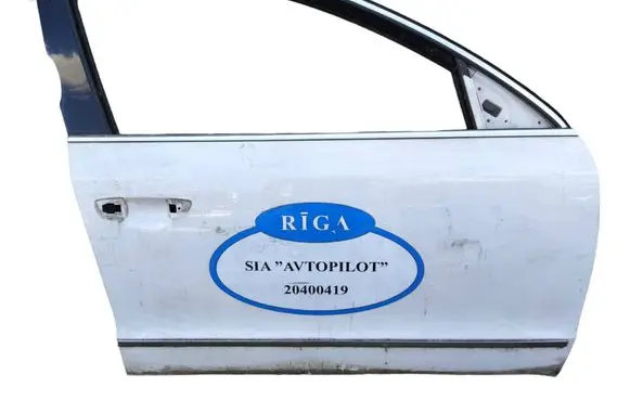 Skoda Superb B5 (3U) Front door