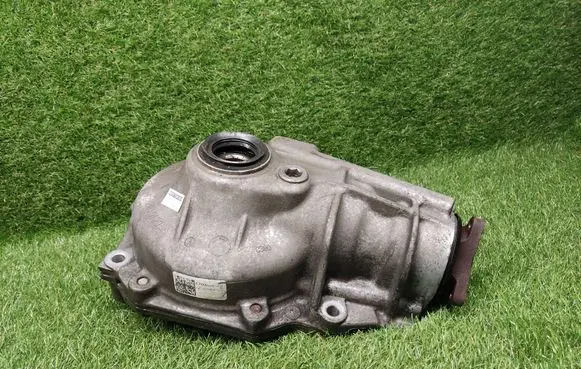 BMW X5 E70 Front differential 2010170 2004249