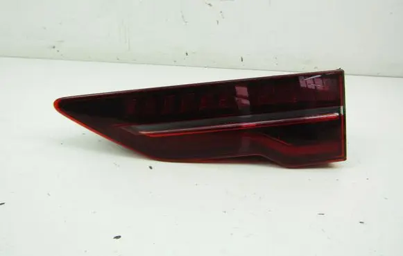 Chevrolet Meriva Rear/tail lights J9D313A420BB