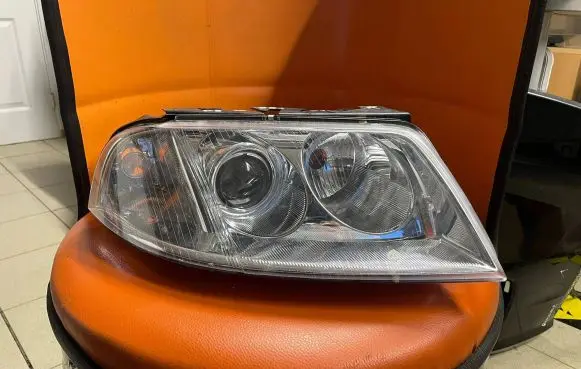 Volkswagen PASSAT B5.5 Headlight/headlamp 4411142RLDEM 1EL008350021 3B0941018AK