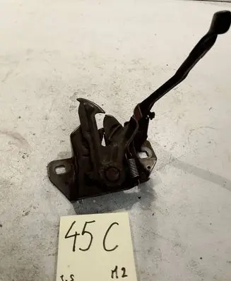 Chrysler Grand Voyager V Engine bonnet/hood lock/catch 5020846AA