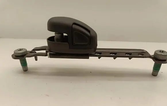 Chrysler Pacifica Seat belt adjustment rail 5LA64DX9AB