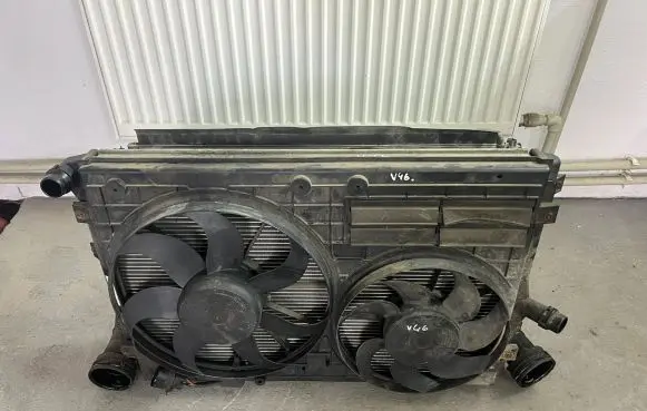 Volkswagen PASSAT B6 Radiator set 3C0121253K 3C0145805G