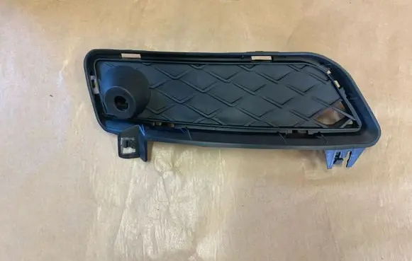 BMW X3 F25 Front bumper lower grill 51117249595