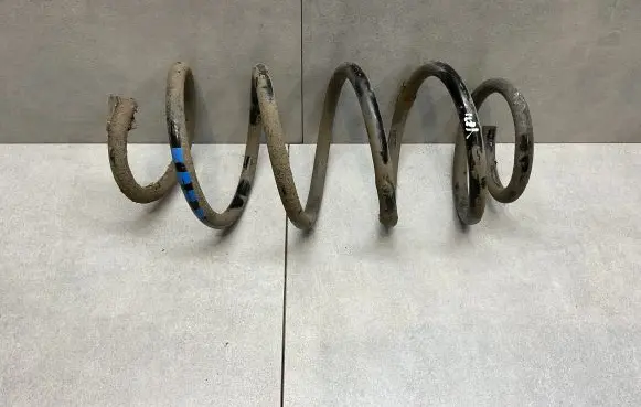 Skoda Yeti (5L) Front coil spring