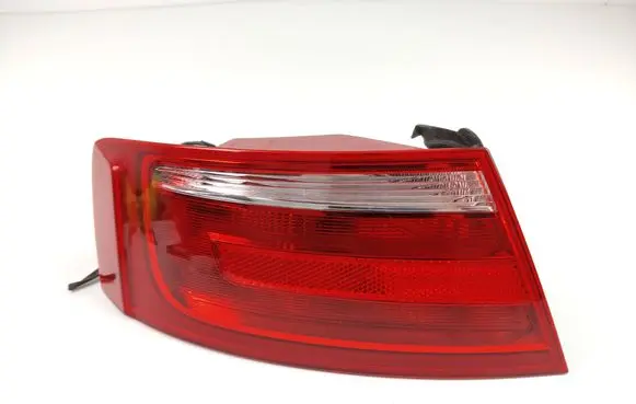 Audi A5 8T 8F Rear/tail lights 8T0945095