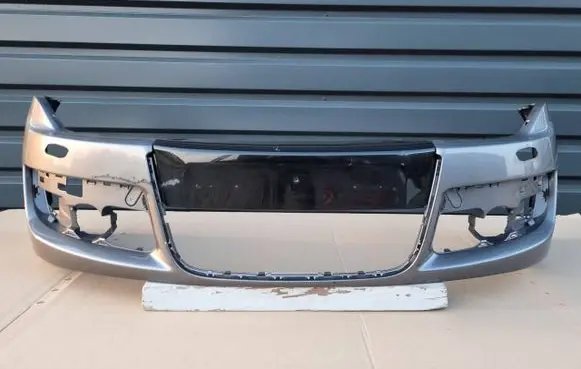 Renault Laguna III Front bumper 620102560R