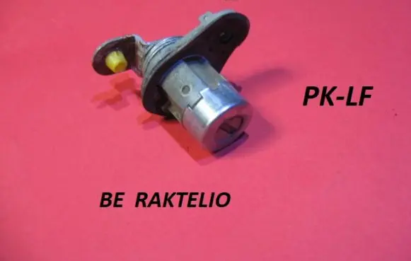 Hyundai Lantra I Front door lock (next to the handle) X3MY4P