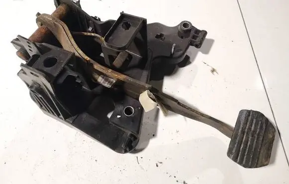 Peugeot 407 Brake pedal 9660185480